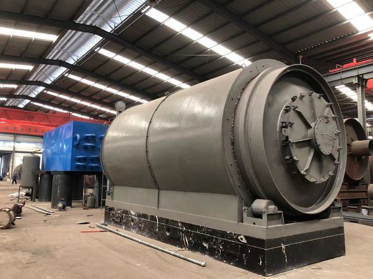 15.5kw Ροταριακός τύπος Ανακύκλωση Μετατροπή αποβλήτων ελαστικών και πλαστικού σε καύσιμα