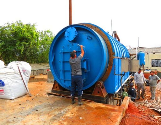 Ενεργειακή εξόρυξη 12 τόνοι απορριμμάτων ελαστικών εργοστάσιο πυρόλυσης Q245R λέβητα ατσάλι υλικό αντιδραστήρα